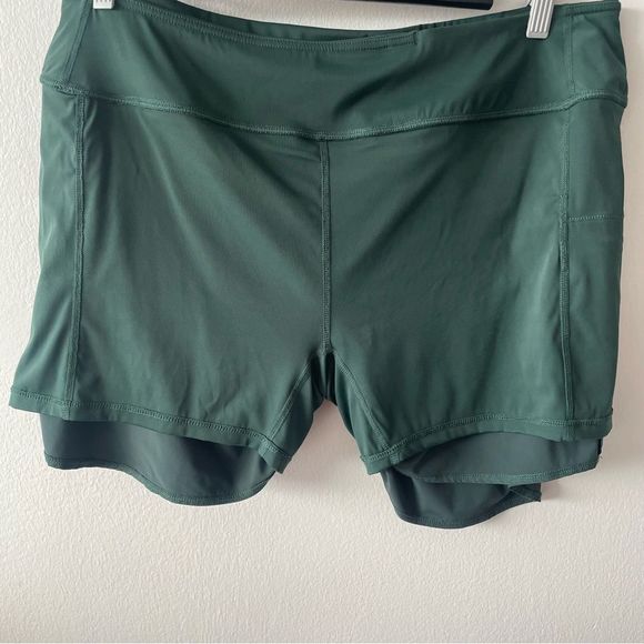 Knix Sport Skort in green - Picture 9 of 13